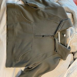LULULEMON Quarter Zip